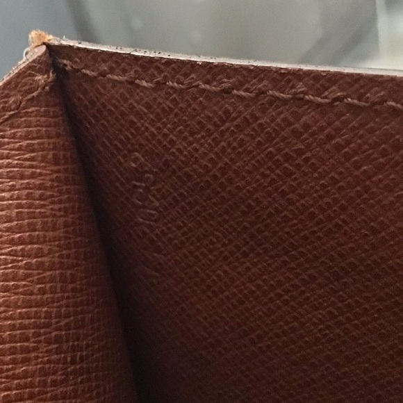 Louis Vuitton Monceau Epi 2 way bag - Picture 11 of 11